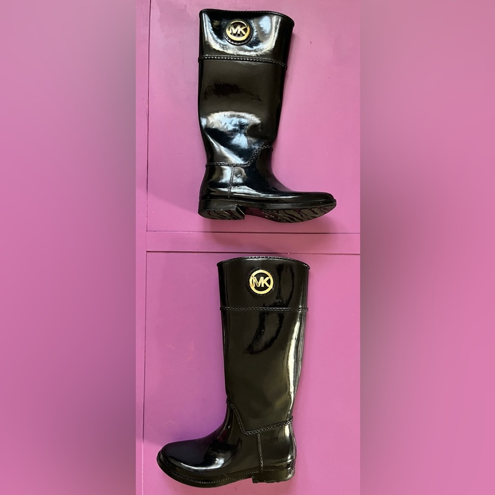 Micheal Kori’s Solid Black Rain Boot - image 1